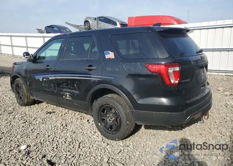 2016 Ford Explorer Police Interceptor из США, поврежденный, VIN 1FM5K8AR8GGA19338